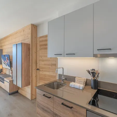 De Standing 4 Pers, Vieil Alpe, Proche Centre Et Pistes, Parking Et Wifi Inclus - Fr-1-645-62 Huez